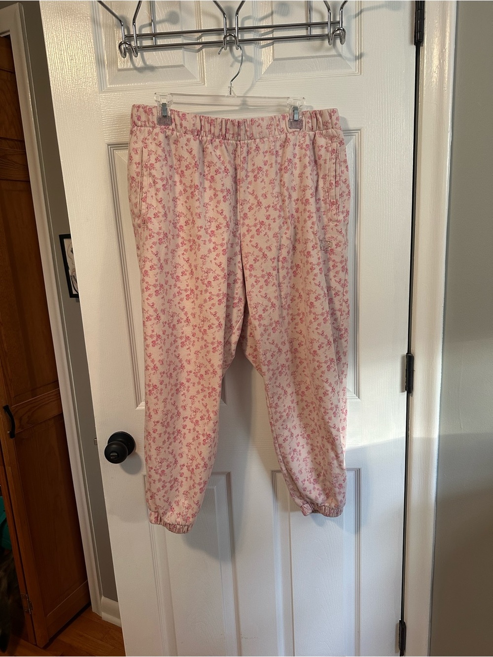 Gap × LoveShackFancy Floral Joggers - Picture 2 of 6